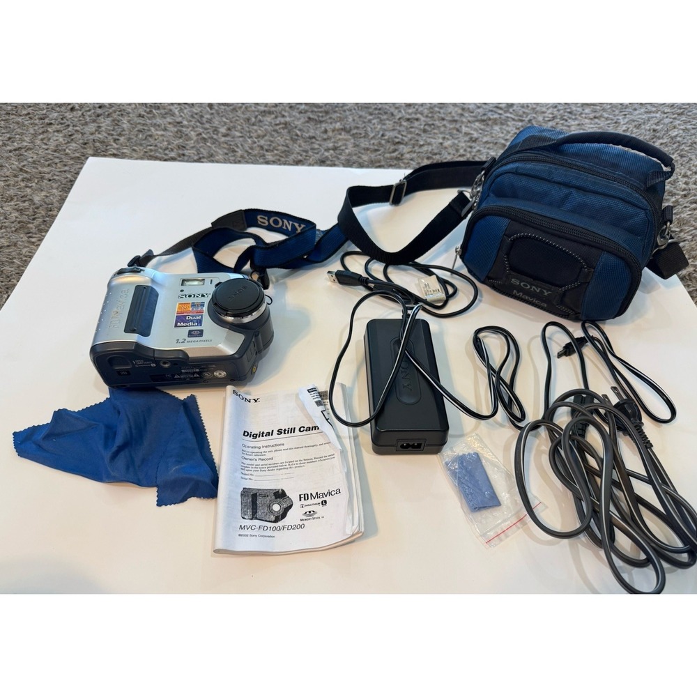 Sony Mavica MVC-FD100 Digital Camera With Charger Tested Work &‎ Carry Case
